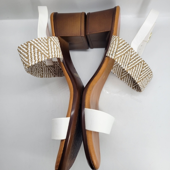 Italian Shoemakers Infamous White Brown Aztec Sandals Women’s 10 Low Heels NWOB - Picture 4 of 9